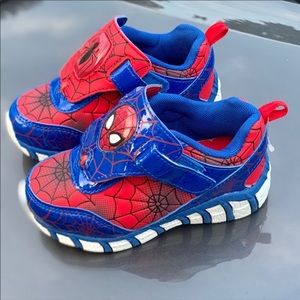 spiderman light up trainers